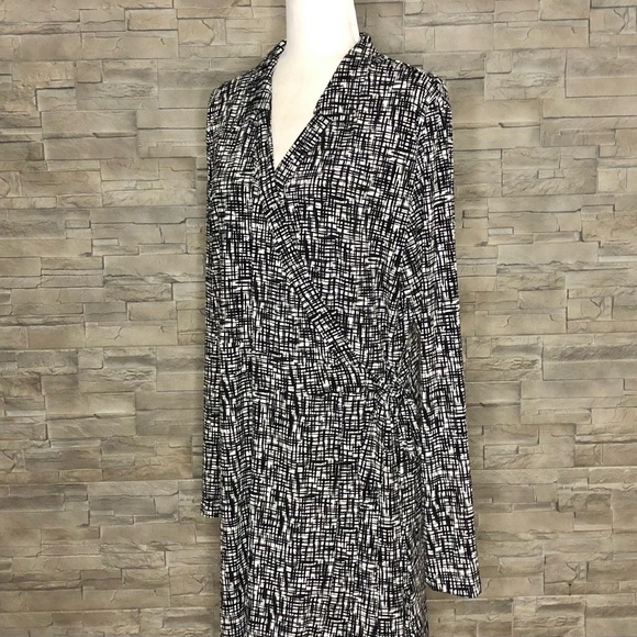 Max Cocos faux-wrap dress - Picture 2 of 7